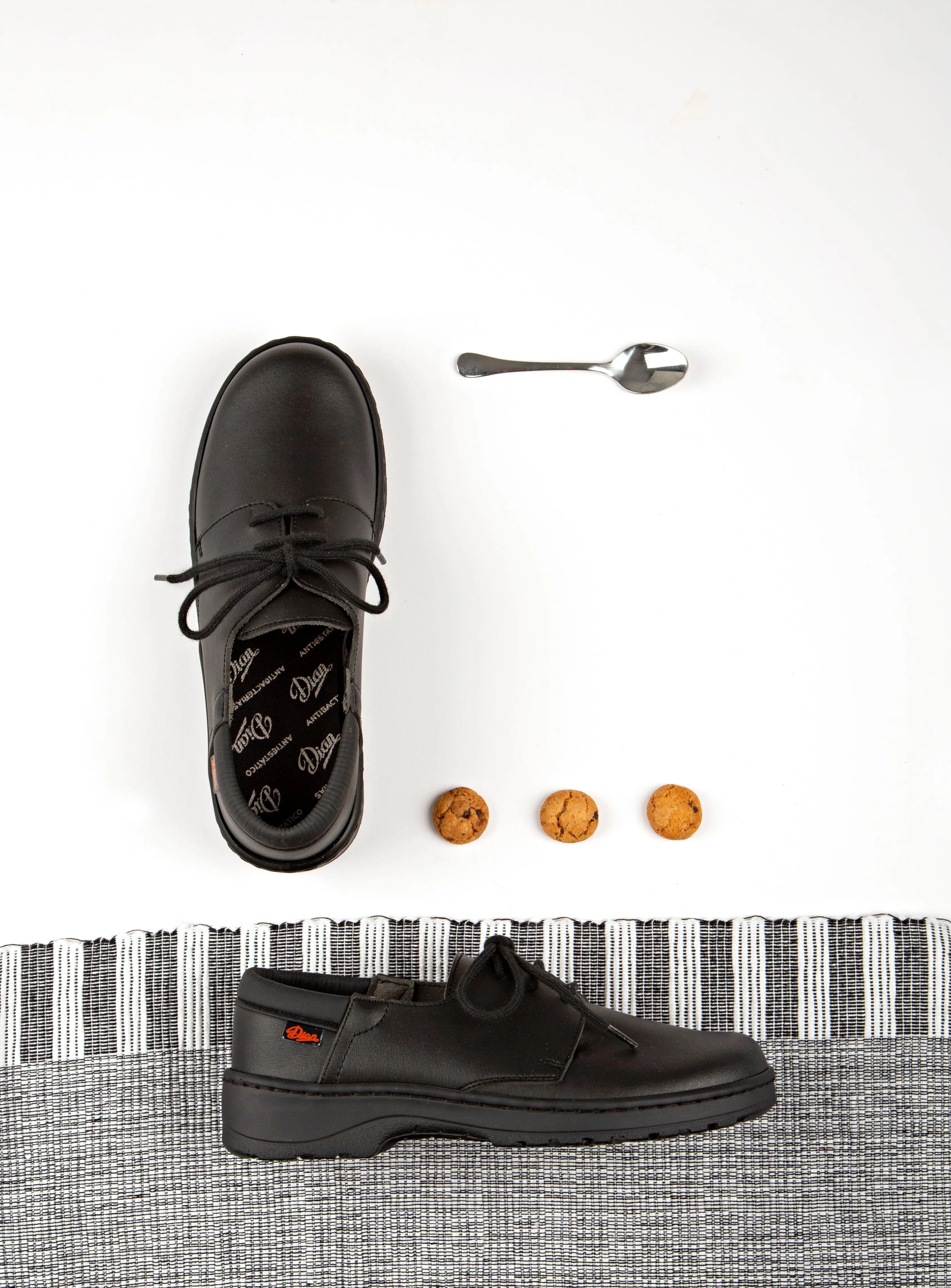 Niza Lace up Work Shoe