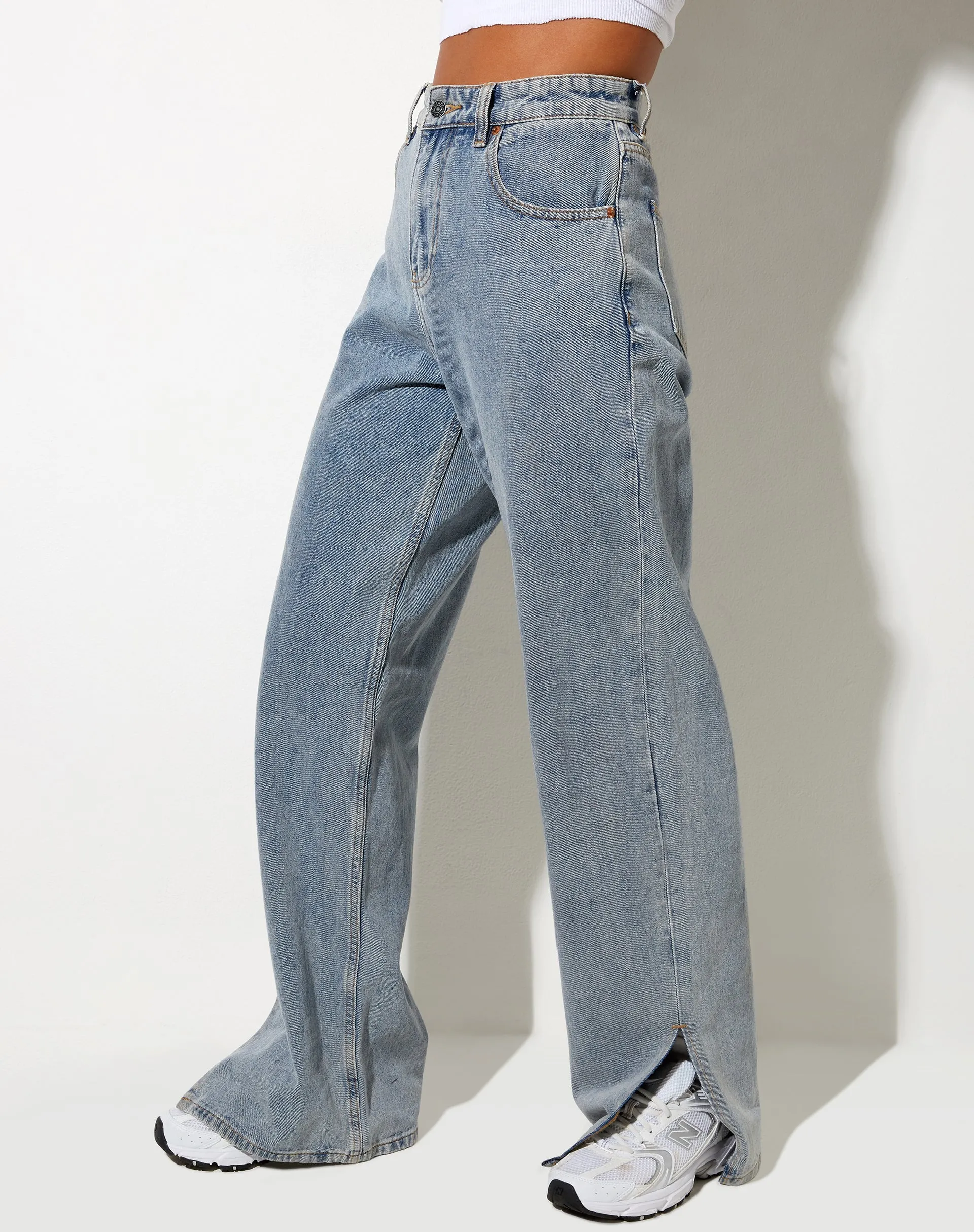 Split Parallel Jeans in Light Blue Wash