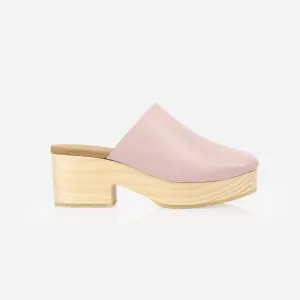 The West Coast Clog Chalk Pink